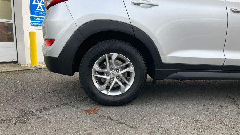 Hyundai Tucson 1.6 GDi Blue Drive S 5dr 2WD Petrol Estate